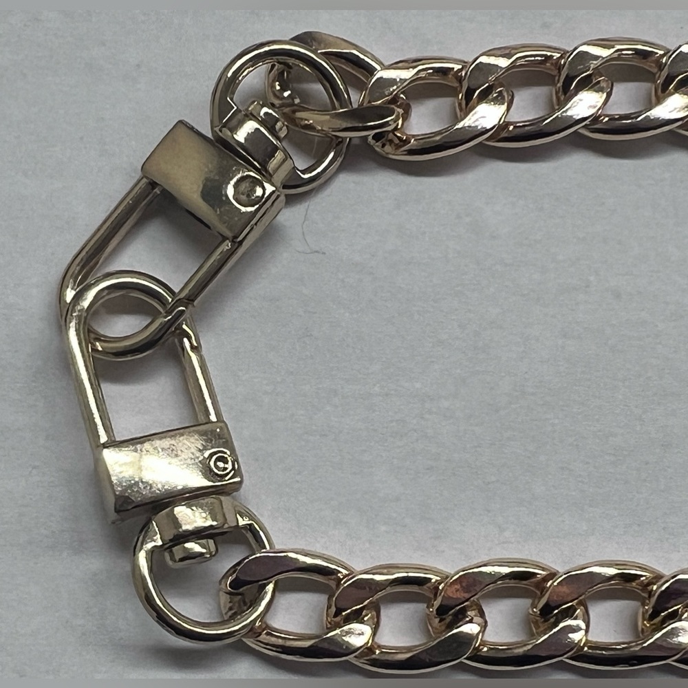 Classic Replacement Strap Gold - image 5